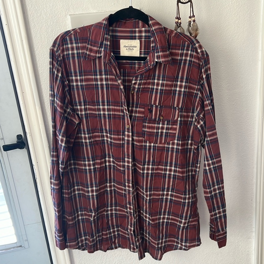 Abercrombie and Fitch plaid pattern long sleeve button up shirt